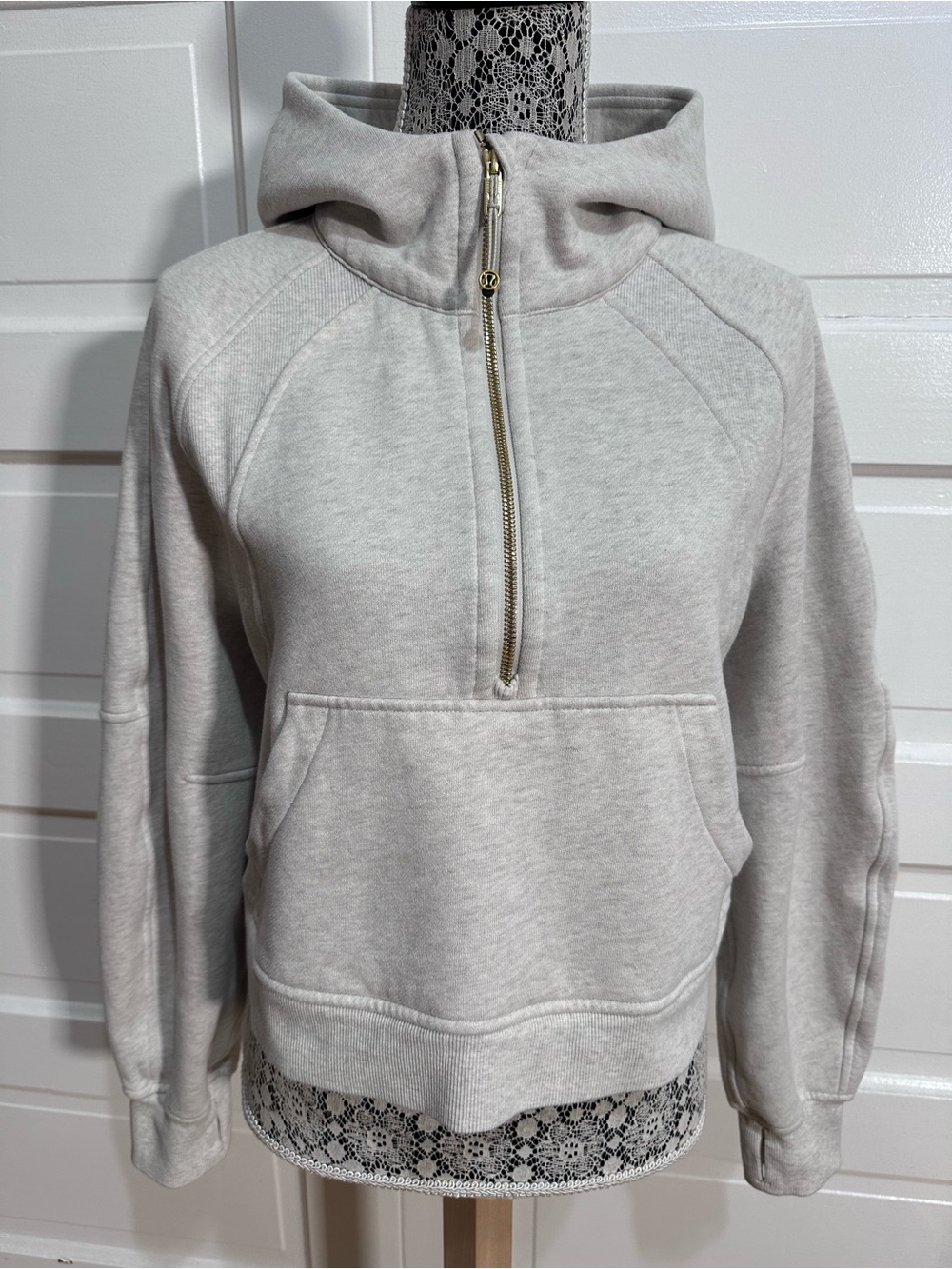 Lululemon Scuba Oversized Half-Zip Hoodie Size M/L Heathered Bone GOLD Soft $138